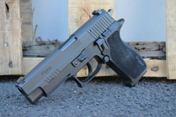 sig sauer p220