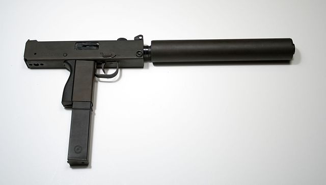 mac-11